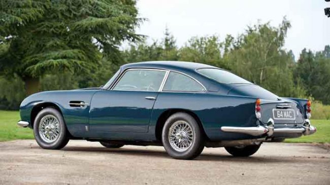 Aston Martin DB5      